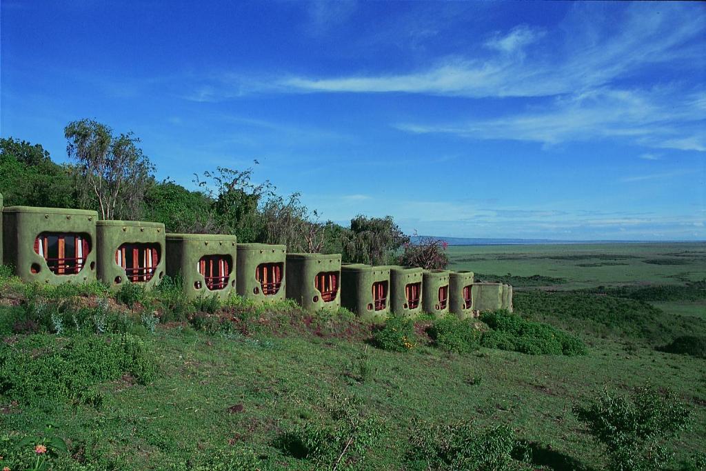 4 Days Maasai mara Air Safari: Mara Serena Lodge